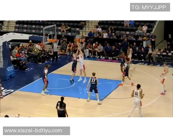 斯普利特点评杨瀚森防守失误克林根篮板护筐表现更佳